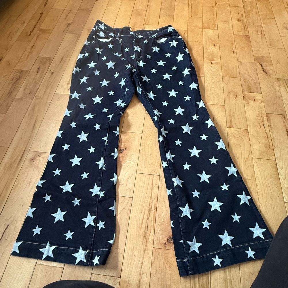 Judy Blue Dark Denim Star Jeans